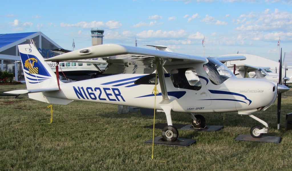 Cessna 162 Skycatcher on the ramp