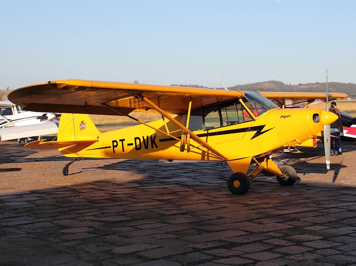 Piper PA-18-150 Super Cub on a backcountry strip